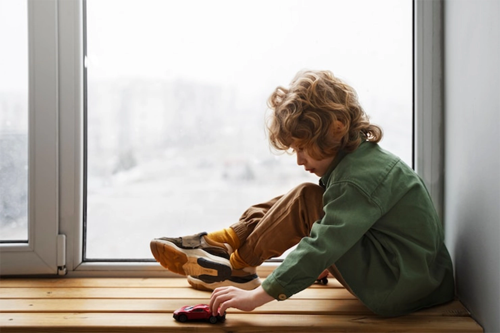 مرهمی بر زخم های پنهان؛ چرا مشاوره روانی برای مددجویان از نان شب واجب تر است؟