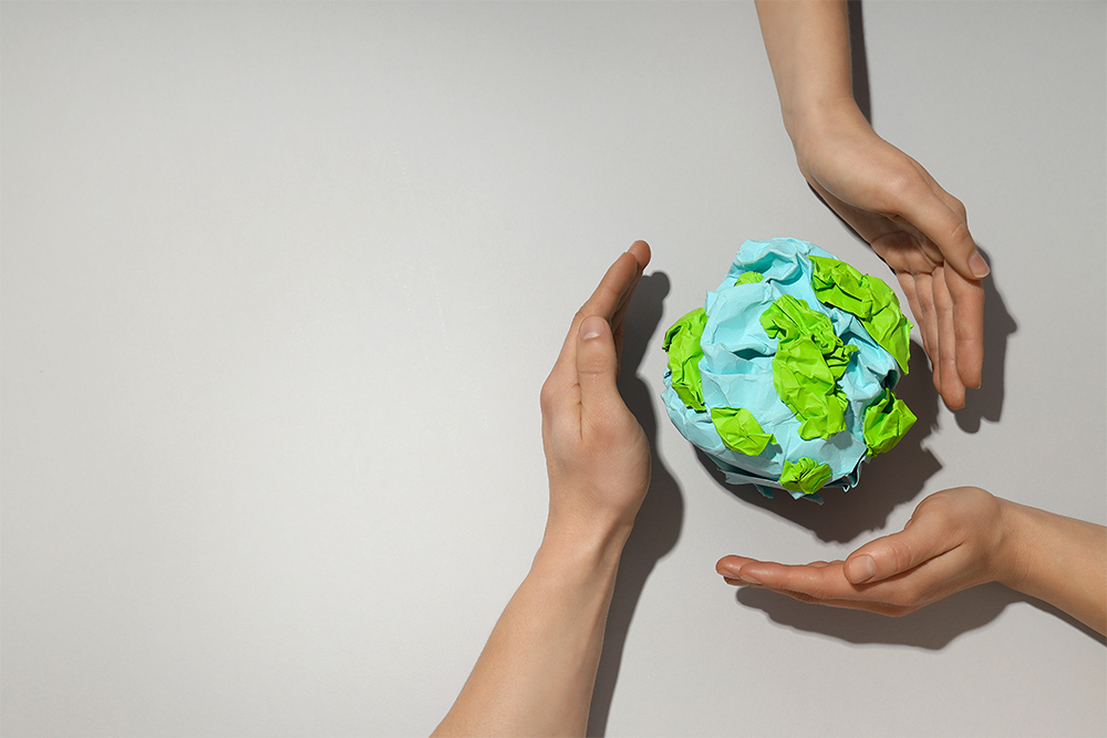 تأثیر همکاری سازمان‌ ها با خیریه‌ ها در کاهش فقر شهری: یک راهنمای استراتژیک