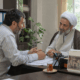 رد مظالم چیست و مبلغ آن را باید به چه کسی پرداخت کرد؟
